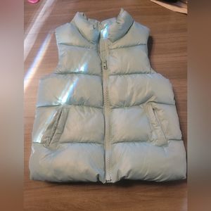 Old Navy Puffer Vest 5T